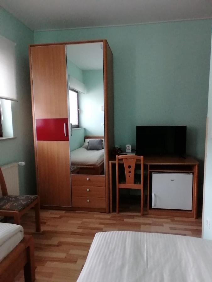 Apartment Modrina Kobarid Exterior photo